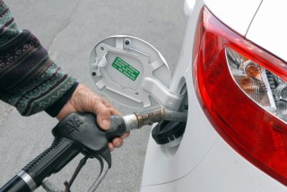 benzin (benzin)