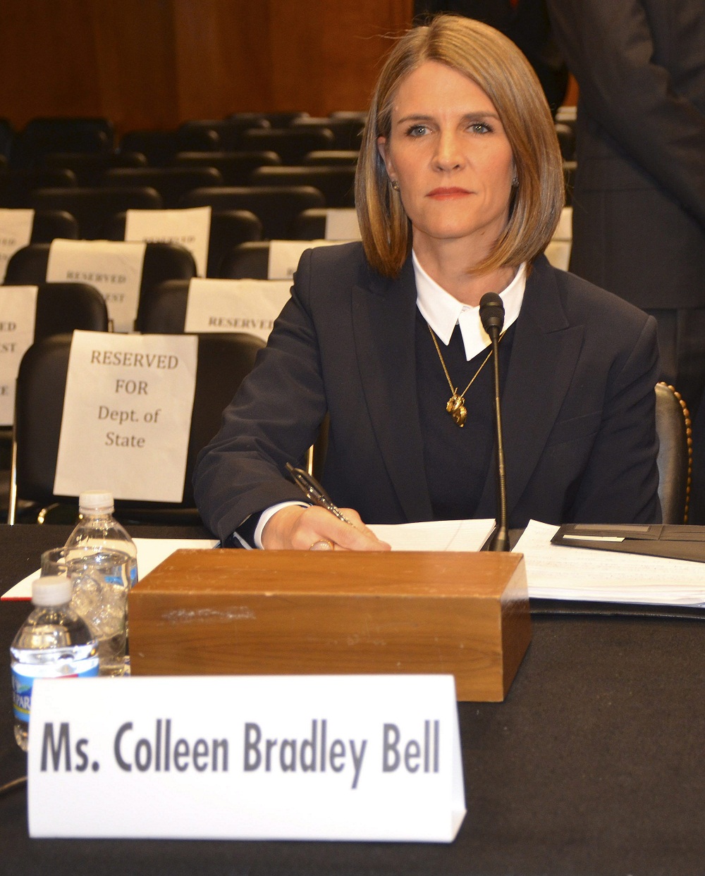 coleen bell (coleen bell)