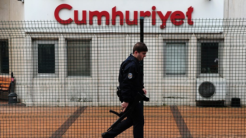 cumhuriyet (török lap, török újság, cumhuriyet)