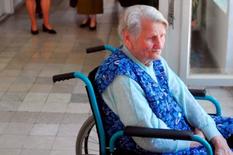 idősgondozás (idősgondozás)