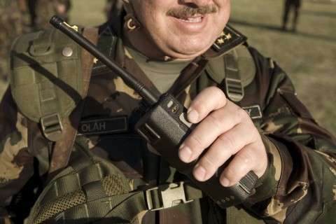 katonai rádió (katonai rádió)