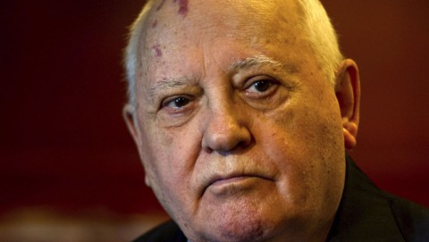 mihail gorbacsov (mihail gorbacsov)