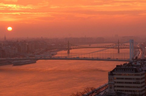 napfelkelte-budapesten(430x286)(1).jpg (napfelkelte, budapest, )