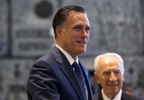 romney(210x140).jpg (romney, )