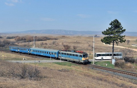 vonat(1)(430x286).jpg (vonat)