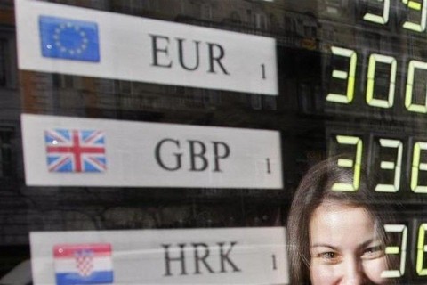 Euro-forint-arfolyam(1)(960x640).jpg (Valuta, Deviza, Árfolyam, Euro, Forint)