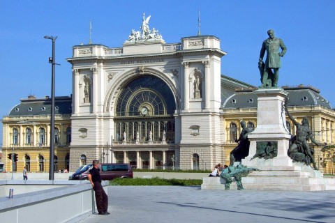 Keleti pályaudvar (Keleti pályaudvar)