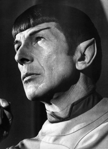 Leonard Nimoy (leonard nimoy, star trek)