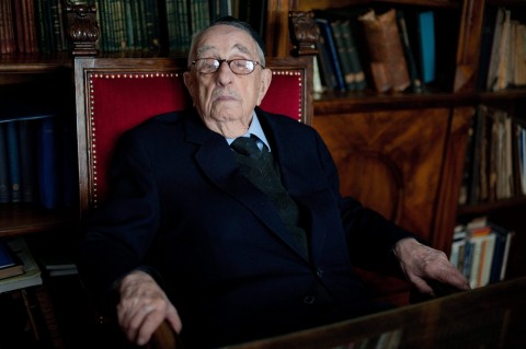 Schweitzer József (Schweitzer József)