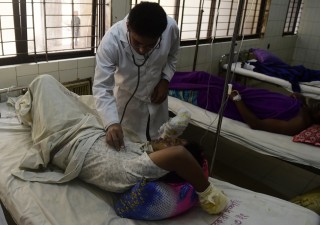 égési sérült (égési sérült, kórhá, banglades)