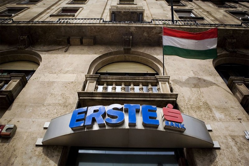 erste (erste bank, )