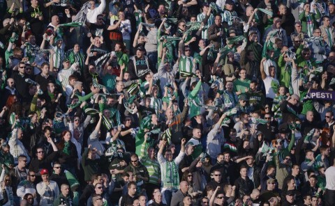 ferencvaros-szurkolok(650x433)(1).jpg (ferencváros szurkolók)