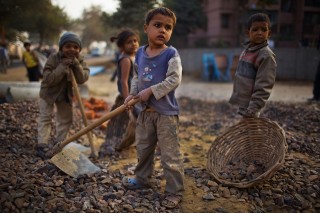 gyerekmunkások indiában (gyerekmunkás, india)