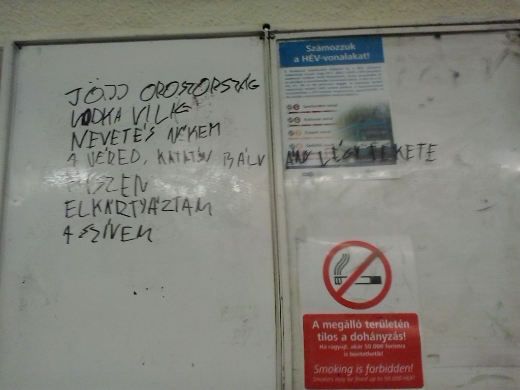 jöjj oroszország a hév megállóban (graffiti, hév-megálló)