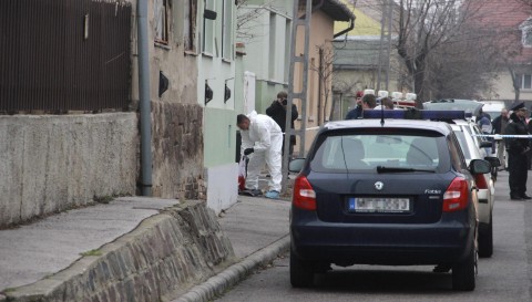 késelés Budapesten (késelés Budapesten)