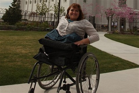 melinda(960x640).jpg (melinda)