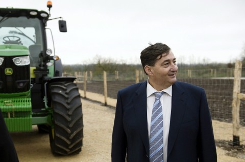 mészáros (mészáros)