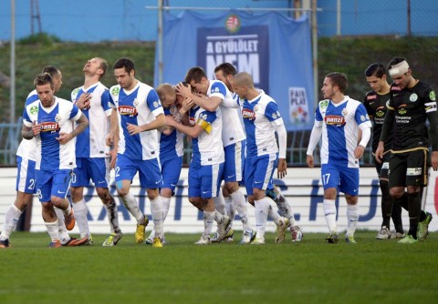 mtk női csapat (mtk női csapat)