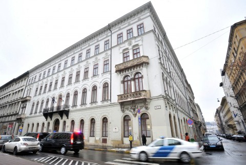 nádor utca (nádor utca, )