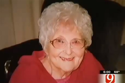 neni(960x640).jpg (néni, )