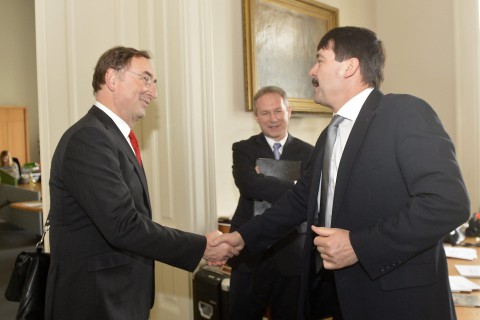 pásztor jános, áder jános (pásztor jános, áder jános)