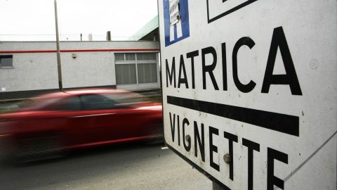 utdij(210x140).jpg (útdíj, matrica, autpálya)