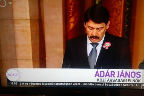 Ádár János (köztévé)