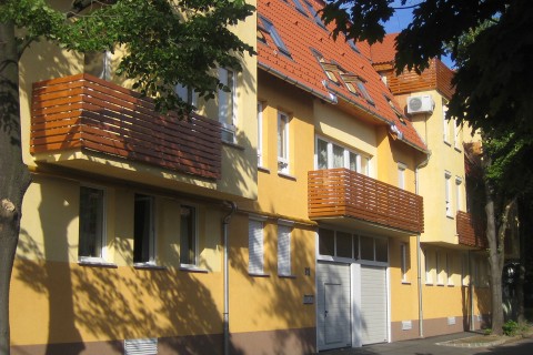 Austrotherm  (Austrotherm )