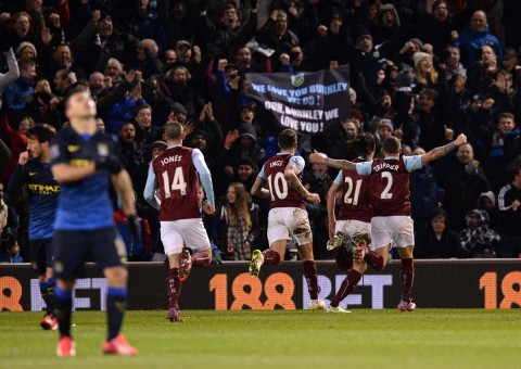 Burnley (burnley, )