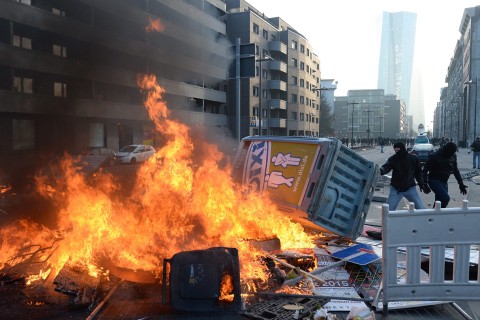 Frankfurt zavargás (Frankfurt zavargás)