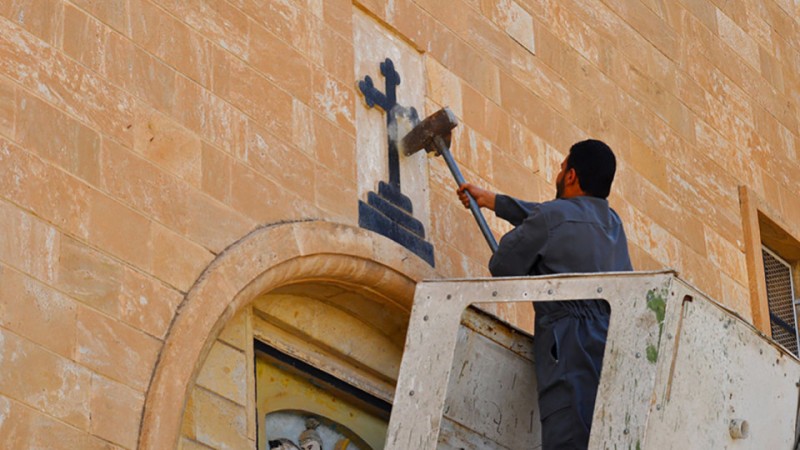 Iszlám Állam templomot rombol (Iszlám Állam, ISIS)