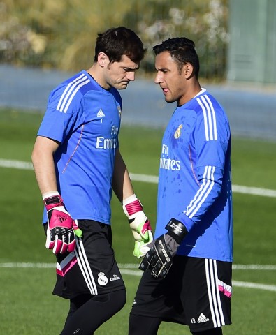 Keylor Navas (keylor navas, iker casillas, )