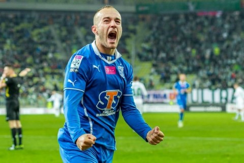 Lovrencsics Gergő (lovrencsics gergő, )