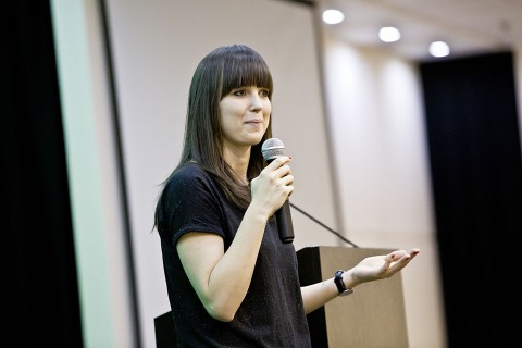 Oravecz Nóra (oravecz nóra, )