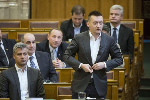 Rogán Antal a házban (brókerbotrány, rogán antal, )