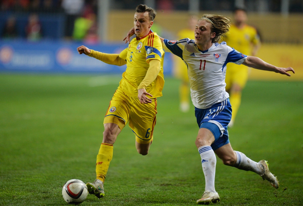 Románia (románia, )