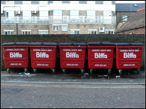 Szemetesek (szemetes, konténer, )