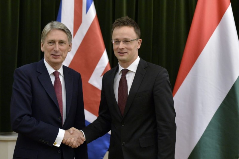 Szijjártó Péter és Philip Hammond (szijjártó péter, )