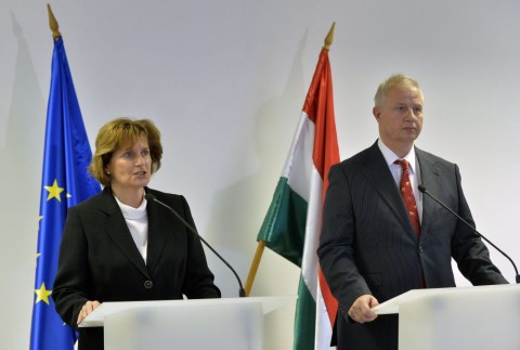 Trócsányi László, és Szekér Judit, miniszteri biztos (végrehajtók, szekér judit)