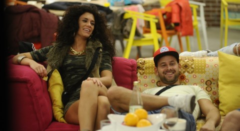 VV-Fanni-es-Dennis(960x640).jpg (vv fanni, vv dennis, vv7, )