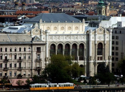 Vigado(210x140).jpg (Vigadó)