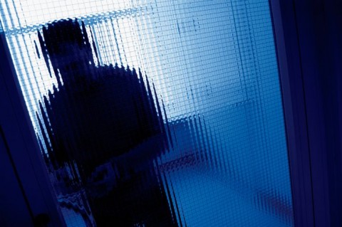 betörő (betörő, ajtó)