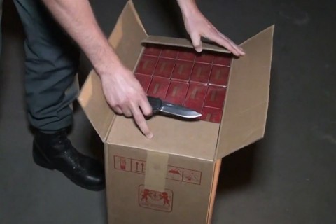 csempeszcigi-taksonyban(960x640).jpg (csempészcigaretta, )