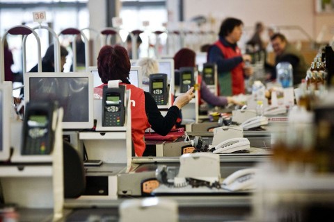 elado(210x140).jpg (eladó, kassza, )