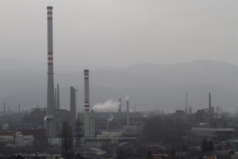 gyar(960x640).jpg (gyár)