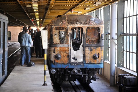 kiégett metró (metró)