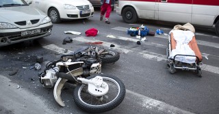 kolosy téri motorosbaleset (kolosy tér, motorosbaleset, )