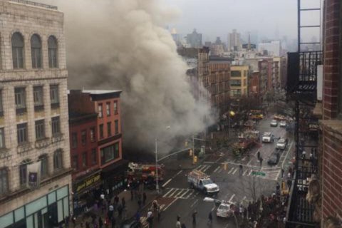 new-yorki-robbanas(210x140).jpg (robbanás)