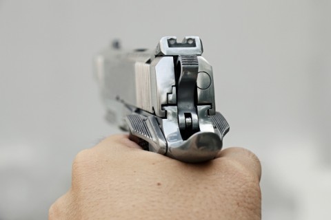 pisztoly(650x433).jpg (lövés, pisztoly, )