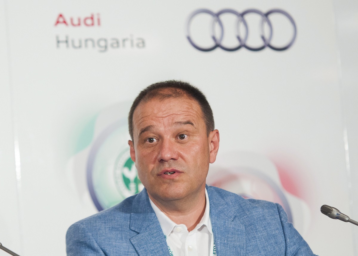 tarsoly csaba (tarsoly csaba, )